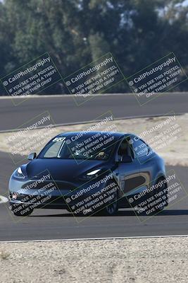 media/Nov-08-2025-Speed Ventures (Sat) [[1c7a6332f5]]/TC B/Session 1 (Turn 3)/